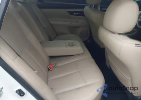 2016 Nissan Altima 3.5 Sl z USA, uszkodzony, nr VIN 1N4BL3AP3GC153208